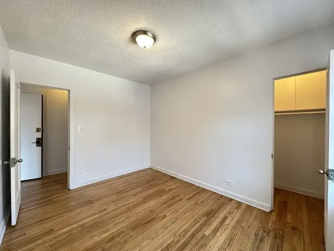 7147 South Constance Avenue Chicago IL 60649