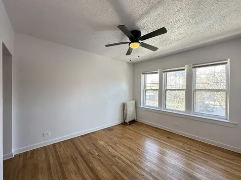 7147 South Constance Avenue Chicago IL 60649