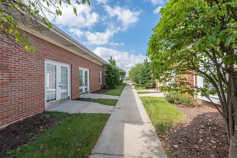 4701-4731 West Midlothian Turnpike Crestwood IL 60418