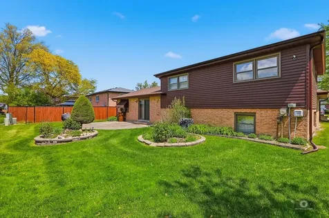 308 South Hickory Street Glenwood IL 60425