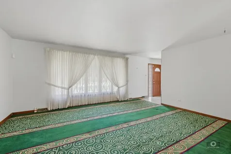 308 South Hickory Street Glenwood IL 60425