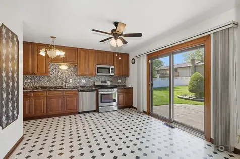 308 South Hickory Street Glenwood IL 60425
