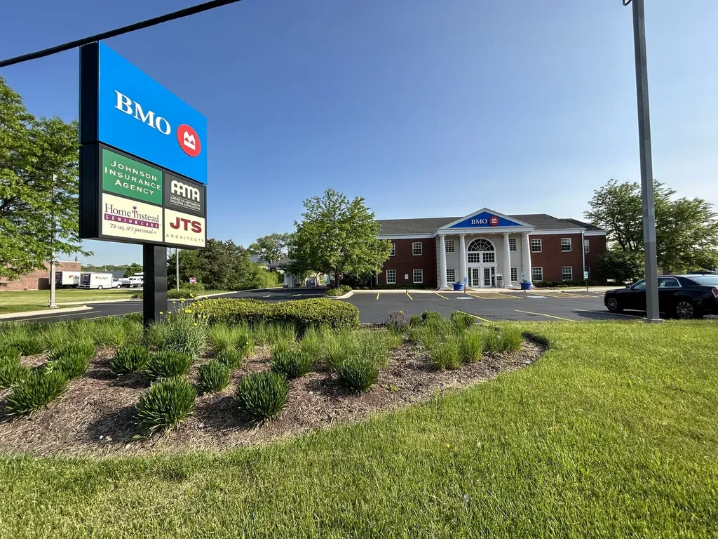 450 East Higgins Road Elk Grove Village IL 60007