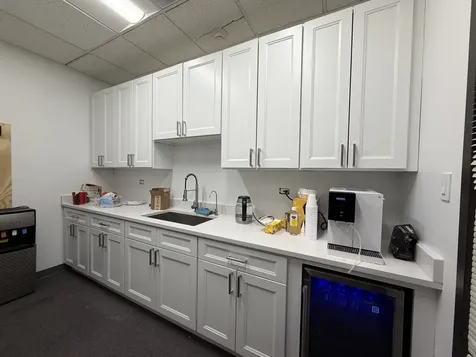 450 East Higgins Road Elk Grove Village IL 60007