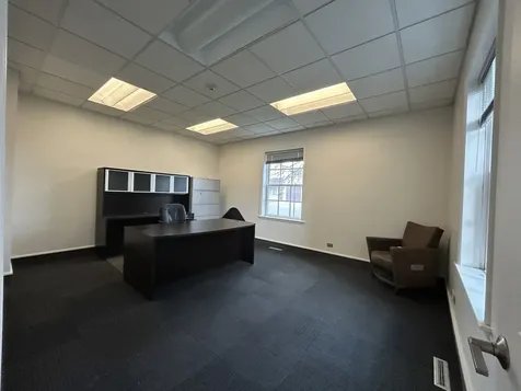 450 East Higgins Road Elk Grove Village IL 60007