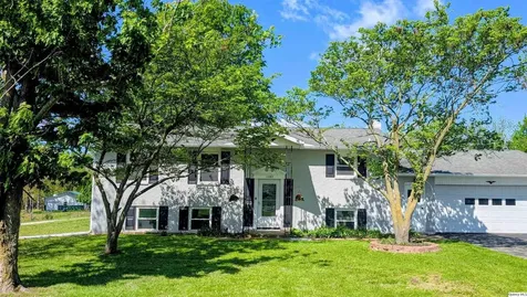 1183 East 1330th Street Quincy IL 62305