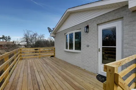 1183 East 1330th Street Quincy IL 62305
