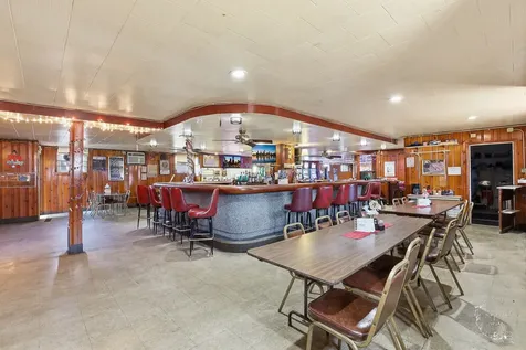 835 West Broadway Street Bradley IL 60915