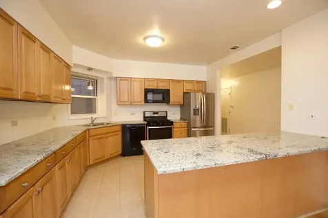 6713 North Sheridan Road Chicago IL 60626