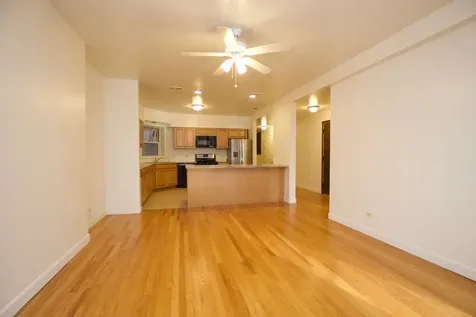 6711 North Sheridan Road Chicago IL 60626