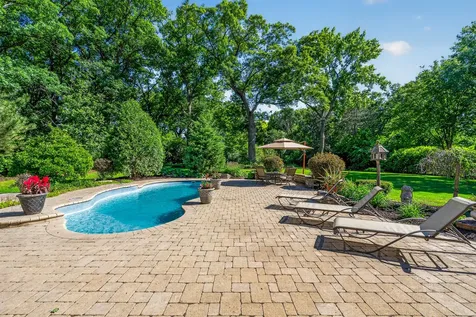 15641 West Stately Oaks Circle Homer Glen IL 60491
