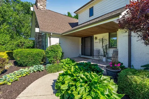 15641 West Stately Oaks Circle Homer Glen IL 60491