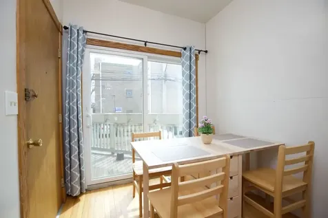 6717 North Sheridan Road Chicago IL 60626