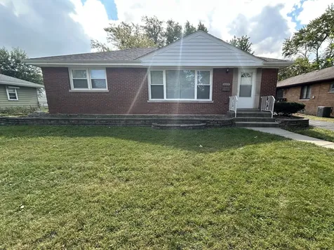 609 East 160th Place South Holland IL 60473