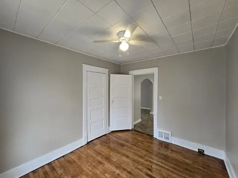 16018 Loomis Avenue Harvey IL 60426
