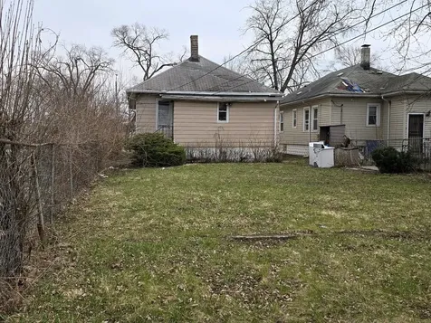 16018 Loomis Avenue Harvey IL 60426