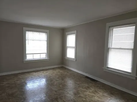 16018 Loomis Avenue Harvey IL 60426