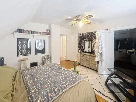 527 19TH Avenue Moline IL 61265
