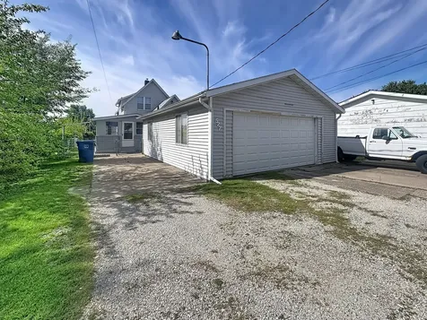 527 19TH Avenue Moline IL 61265