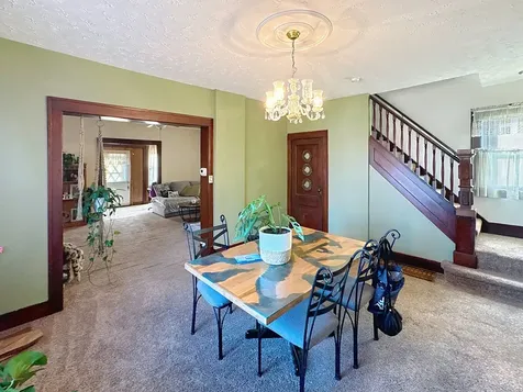 527 19TH Avenue Moline IL 61265
