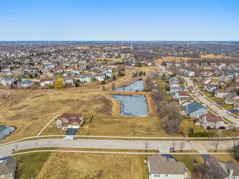 1530 Westbourne Parkway Algonquin IL 60102