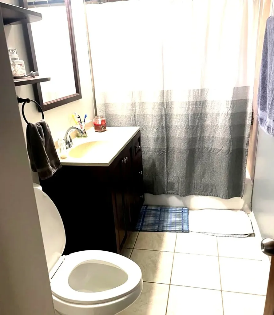 23W464 Olive Court Carol Stream IL 60188