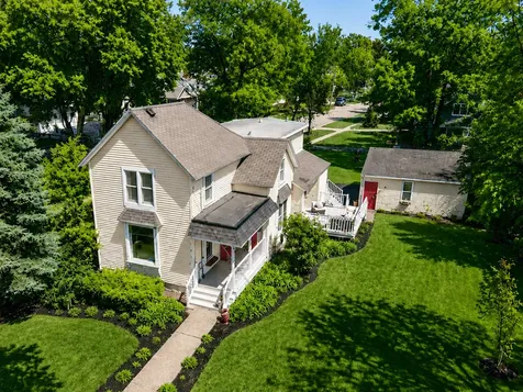 121 South Walkup Avenue Crystal Lake IL 60014
