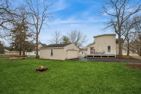 121 South Walkup Avenue Crystal Lake IL 60014