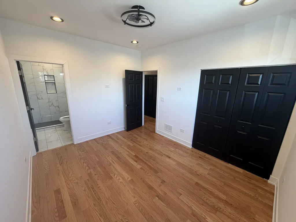 6325 South Langley Avenue Chicago IL 60637