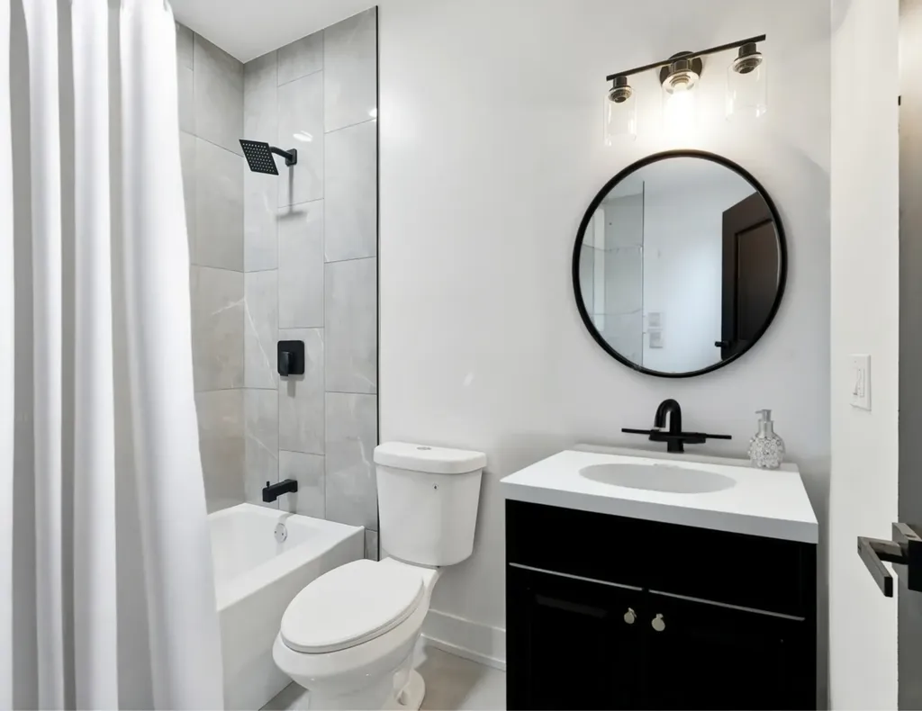 6325 South Langley Avenue Chicago IL 60637