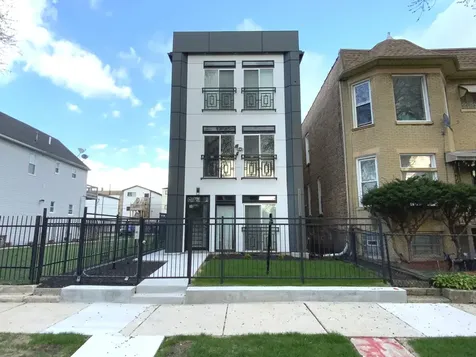 6325 South Langley Avenue Chicago IL 60637