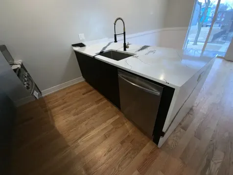 6325 South Langley Avenue Chicago IL 60637