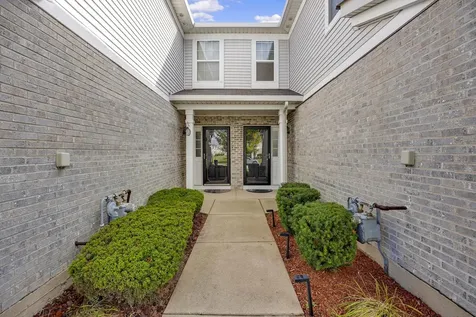 21143 Gray Hawk Drive Matteson IL 60443