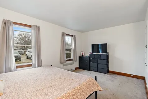 820 Lincoln Highway Rochelle IL 61068