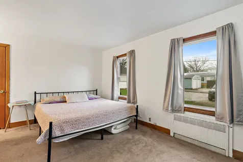 820 Lincoln Highway Rochelle IL 61068