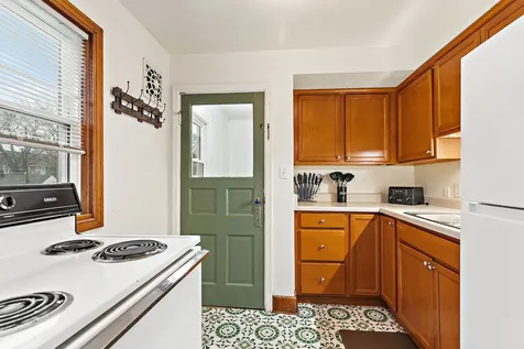 820 Lincoln Highway Rochelle IL 61068
