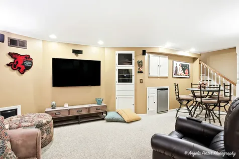 9217 Shadow Lane Bull Valley IL 60097