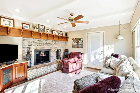 9217 Shadow Lane Bull Valley IL 60097