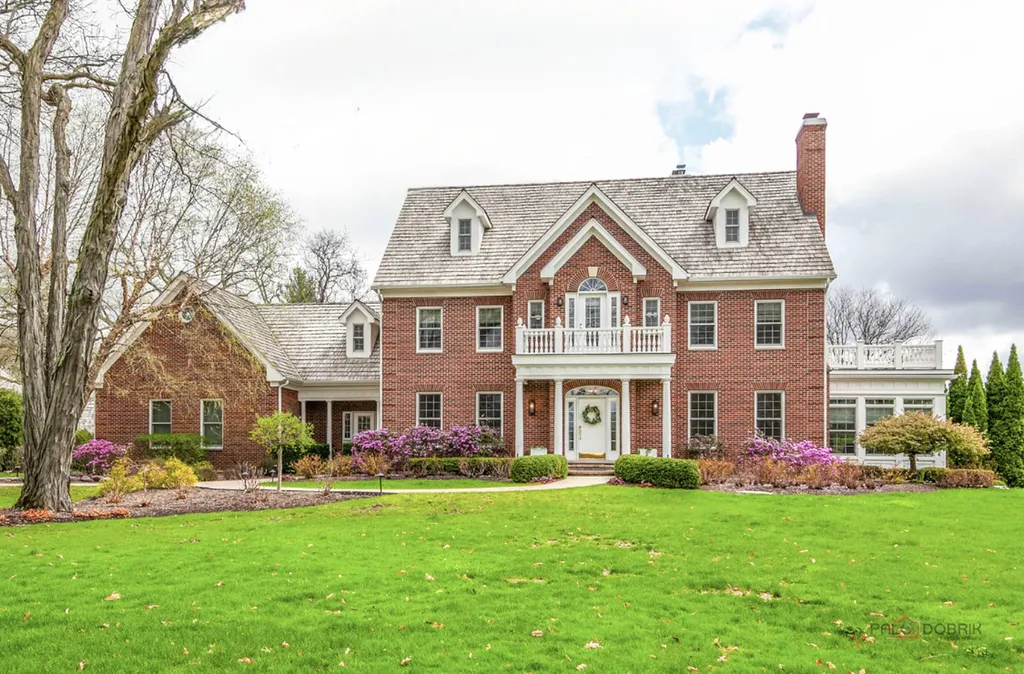 5760 Churchill Lane Libertyville IL 60048