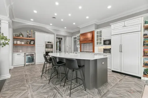 5760 Churchill Lane Libertyville IL 60048