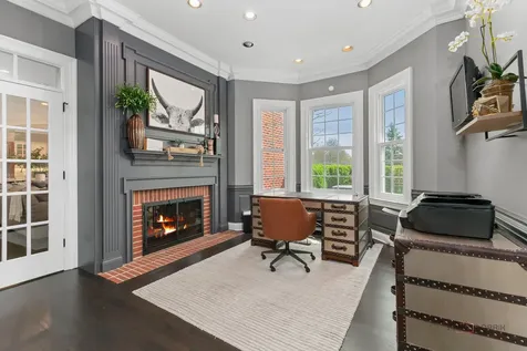 5760 Churchill Lane Libertyville IL 60048