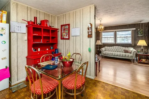 12754 Pease Road Marion IL 62959