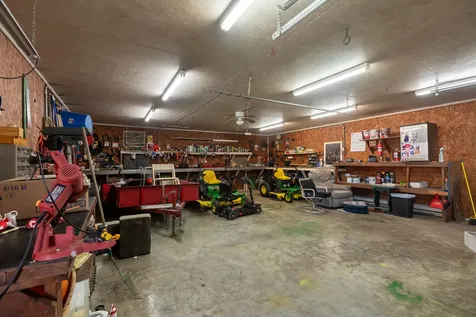 12754 Pease Road Marion IL 62959
