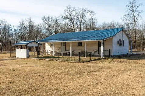 12754 Pease Road Marion IL 62959