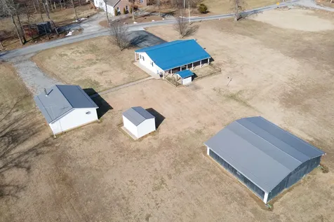 12754 Pease Road Marion IL 62959