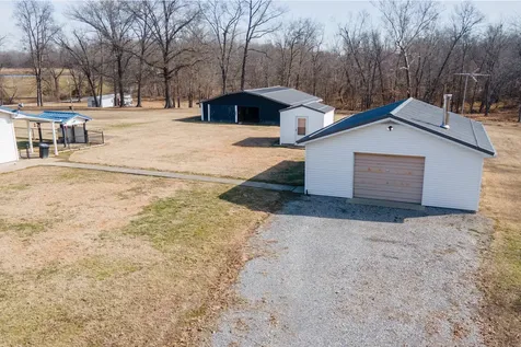 12754 Pease Road Marion IL 62959