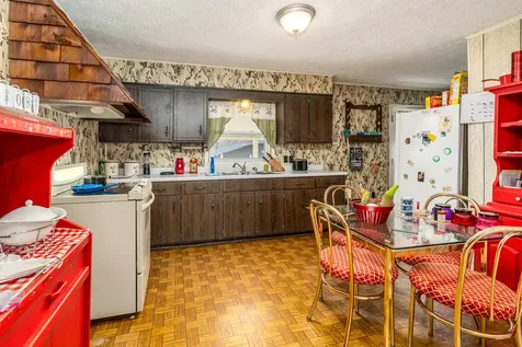 12754 Pease Road Marion IL 62959