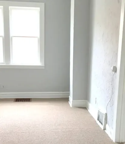 1247 Victoria Avenue North Chicago IL 60064