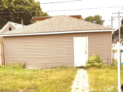 1247 Victoria Avenue North Chicago IL 60064