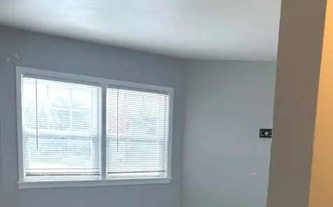 1247 Victoria Avenue North Chicago IL 60064